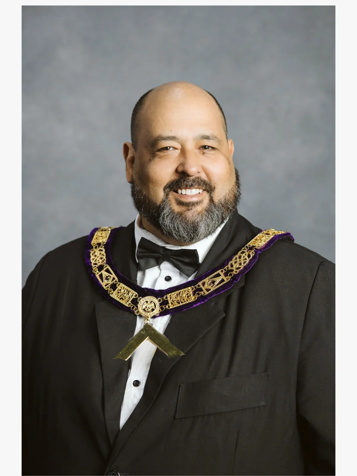 M.W. Alfonso O&ntilde;ate Armstrong , Grand Master